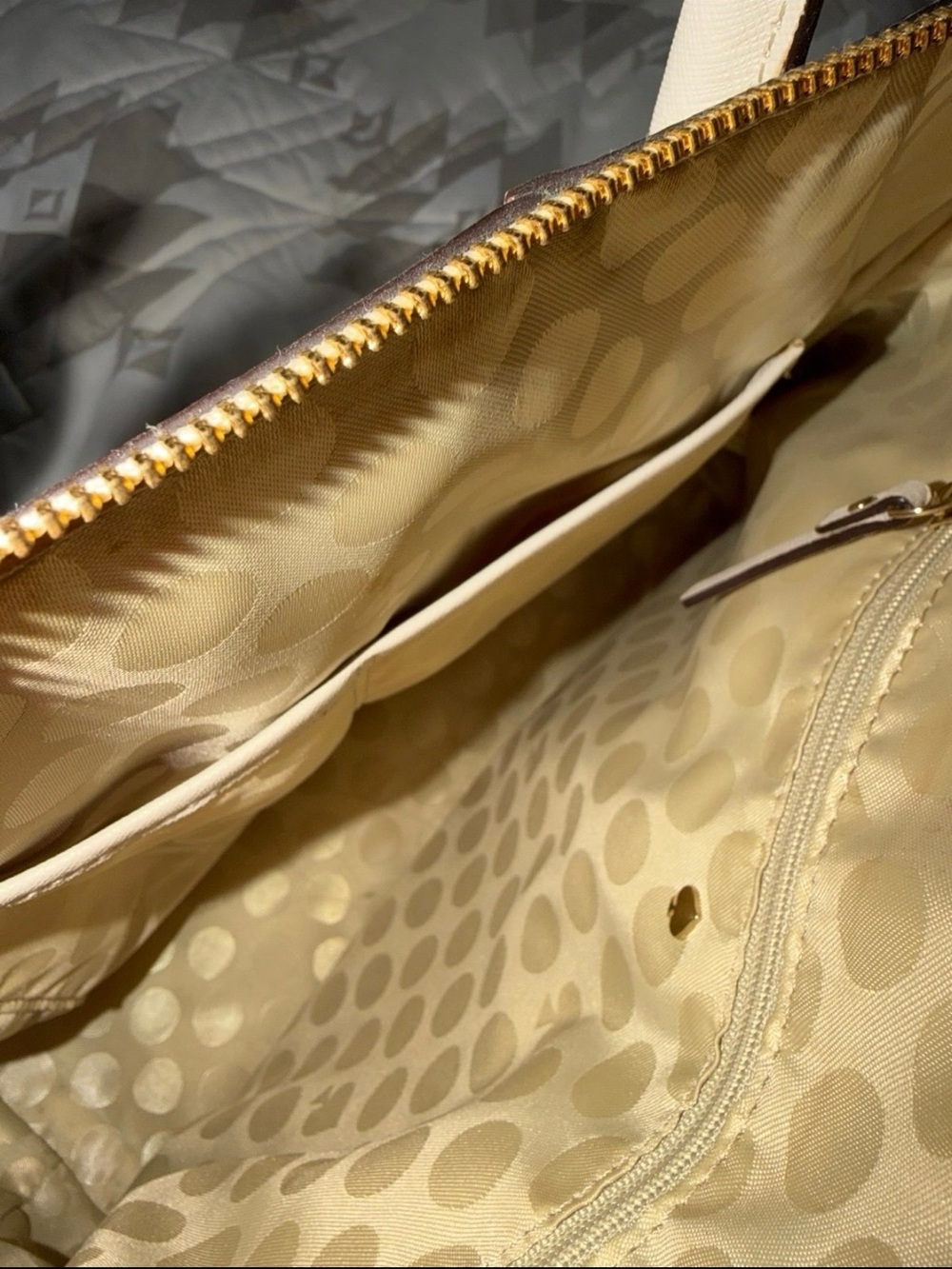 Kate Spade White and Black Dome Satchel - Picture 5 of 6